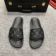 LV slippers for men - 6