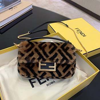 Fendi BAGUETTE MINI Brown Sheepskin Bag