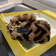 Fendi BAGUETTE MINI Brown Sheepskin Bag - 3