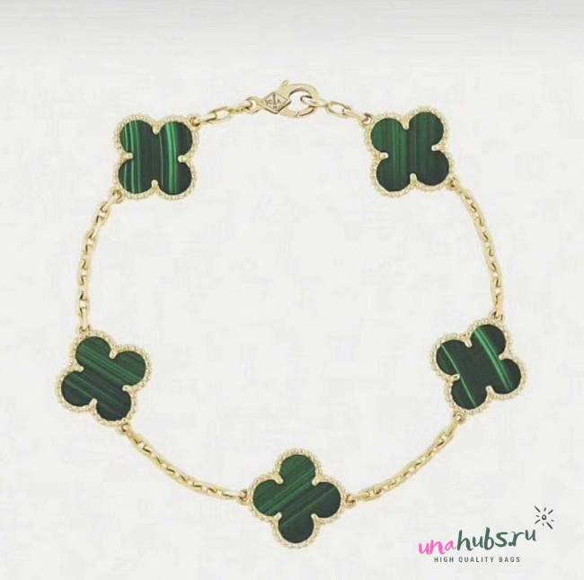 VCA Bracelet in Green  - 1