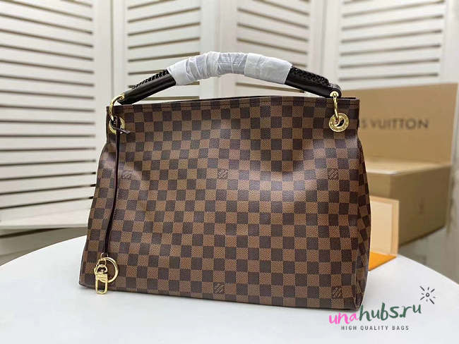 LOUIS VUITTON ARTSY BAG - 1