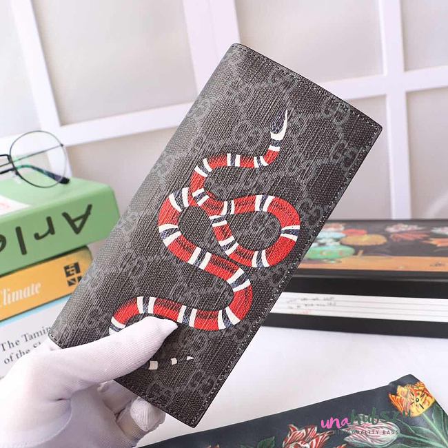 Gucci Wallet  - 1