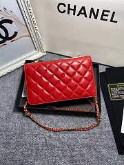 Chanel WOC red - 2