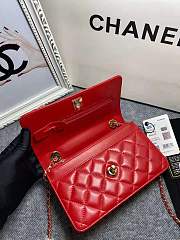 Chanel WOC red - 5