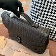 Bottega Veneta document case black handle bag - 5