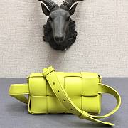 Bottega Veneta Belt Cassette bag in yellow - 6