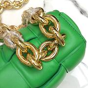 Bottega Veneta The Chain Cassette Green Bag - 4