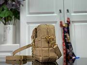 Louis Vuitton Troca PM H27 in Beige M59116 - 6