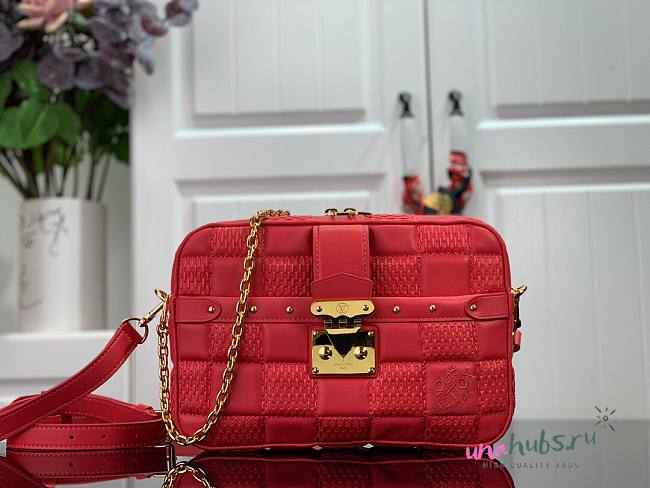 Louis Vuitton Troca PM H27 in Red M59116 - 1