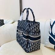 DIOR Book Tote Blue Oblique Embroidery 41cm - 5