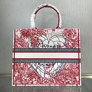 Dior D-Royaume d'Amour Embroidery Small Book Tote - 5