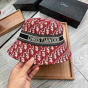 Dior round hat 01 - 4