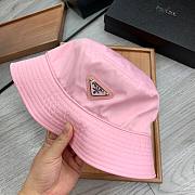 Prada hat 03 - 2