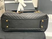 Chanel shopping bag V quilter black leather  - 3