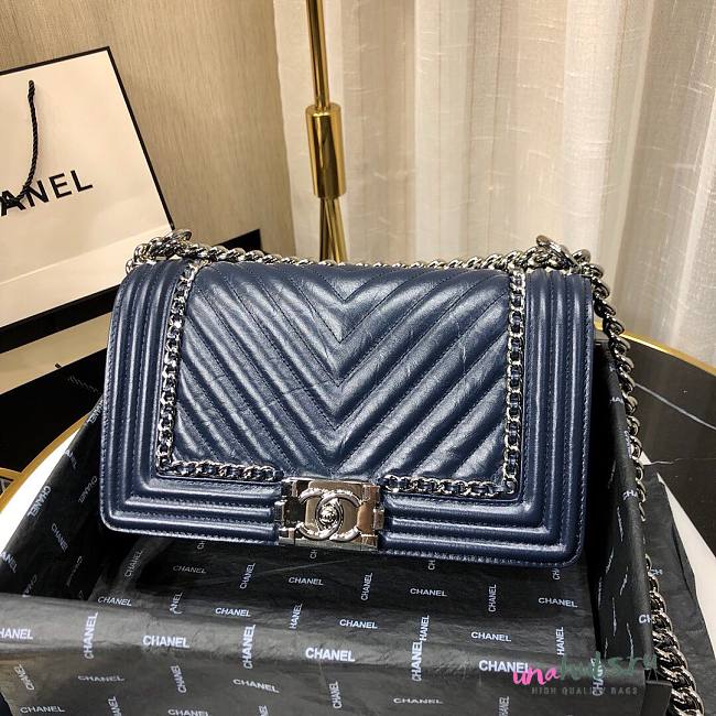 Chanel Medium Crinkled Calfskin Chevron Boy Flap Bag Blue - 1