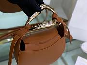 Chloe kiss purse in small grain calfskin brown - 4