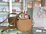 Chloe kiss purse in small grain calfskin beige - 6