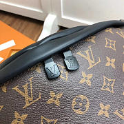 Louis Vuitton Discovery Bumbag Monogram Eclipse Canvas M44336 - 2