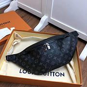 LV Discovery Bumbag Monogram Eclipse Canvas M44336 - 1