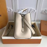 Louis Vuitton Montaigne Large Beige - 3