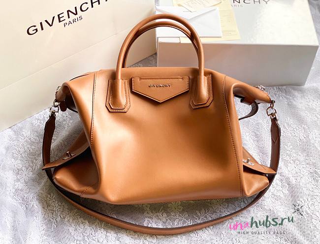 Givency Medium Antigona Soft Bag In Brown Leather - 1