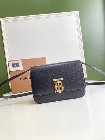 Burberry TB crossbody bag 21cm in black