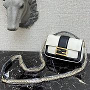 Fendi Baguette chain white leather bag 19cm 8BR783 - 2