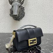 Fendi Baguette chain black leather bag 19cm 8BR783 - 5