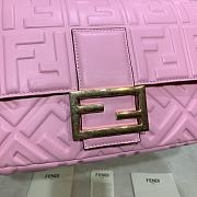 Fendi Baguete pink leather bag 32cm - 5