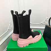 Bottega Veneta Boots in pink/black  - 5