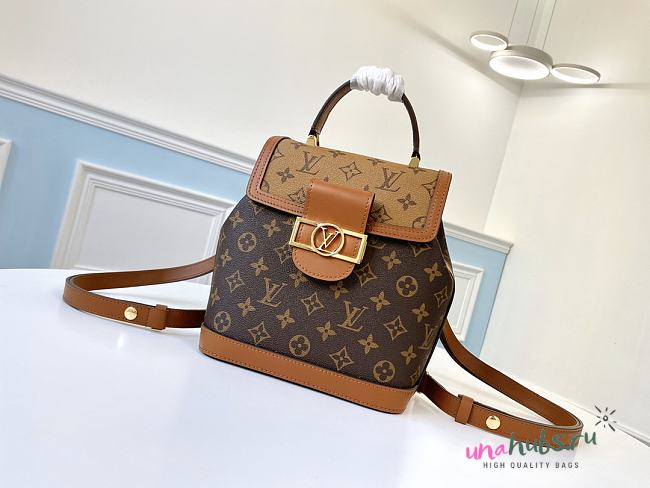 LV Dauphine MM Backpack M44391 - 1