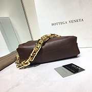 Bottega Veneta The Chain Pouch brown shoulder bag - 5