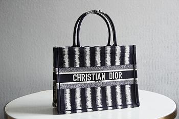 Dior book tote in blue 41 cm