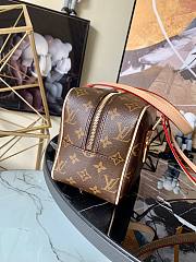 Louis Vuitton Monogram Cite MM M51182  - 2