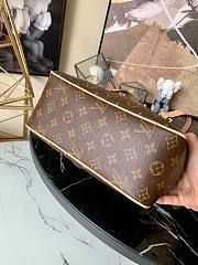 Louis Vuitton Monogram Cite MM M51182  - 4