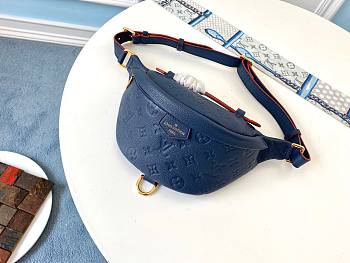 Louis Vuitton Blue Bumbag M44836 