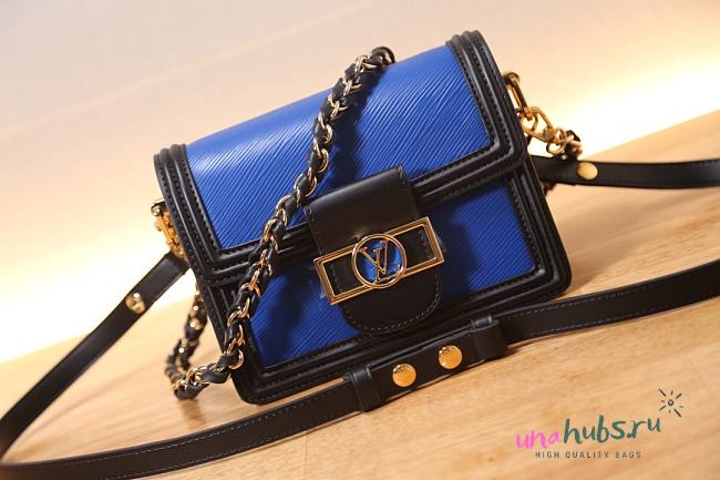 Louis Vuitton Dauphine Monogram Canvas Blue Handbag - 1