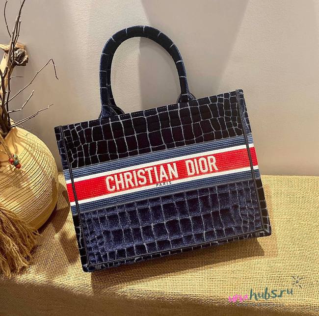 Dior Tote Book Blue Velvet 36cm - 1