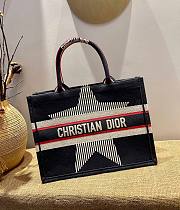 Dior Tote Book Emroided Blue Star 36cm - 3