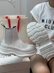 Alexander McQueen Boots Leather in White - 3