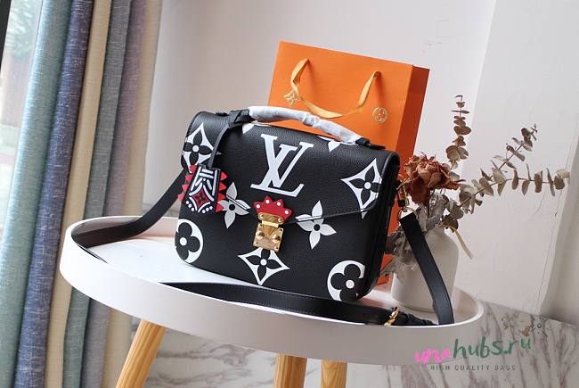 Louis Vuitton Crafty Pochette Metis in Black M45385 - 1