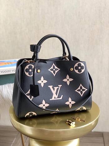 Louis Vuitton Montaigne MM in Black M41048