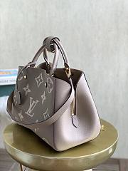 Louis Vuitton Montaigne MM in Gray M41048 - 2