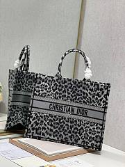 Dior Tote Book Maria Grazia Chiuri 41cm - 3