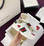 Gucci heart shoes - 1