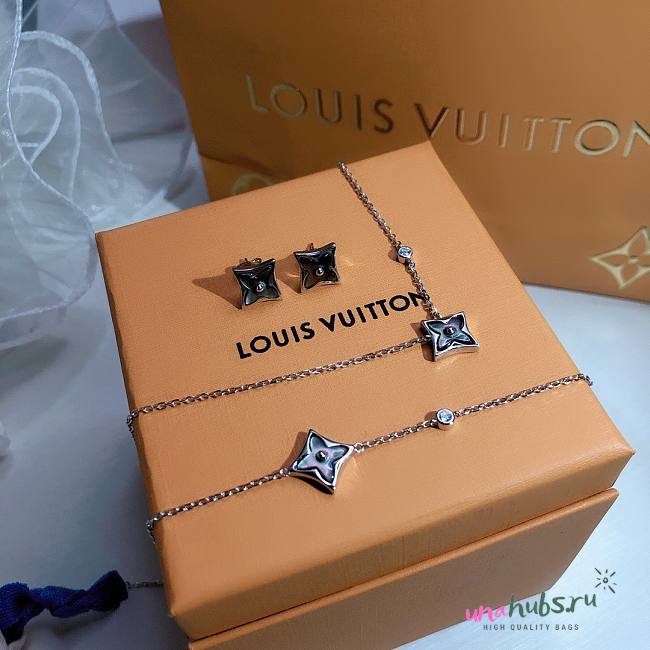 Louis Vuitton set  - 1