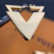 Louis Vuitton V Earings  - 6