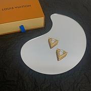 Louis Vuitton V Earings  - 2