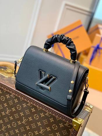 Louis Vuitton Twist MM Black Leathers M58688