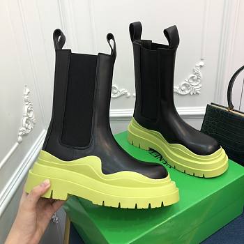 Bottega Veneta Boots in Black/ Green